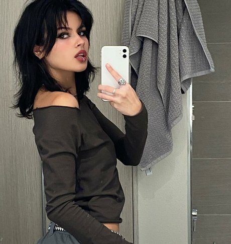 Nacktes geleaktes OnlyFans-Foto von Jalynn Irwin