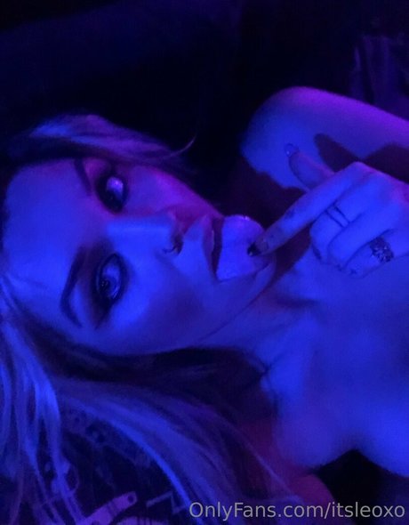 Nacktes geleaktes OnlyFans-Foto von Itsleoxo