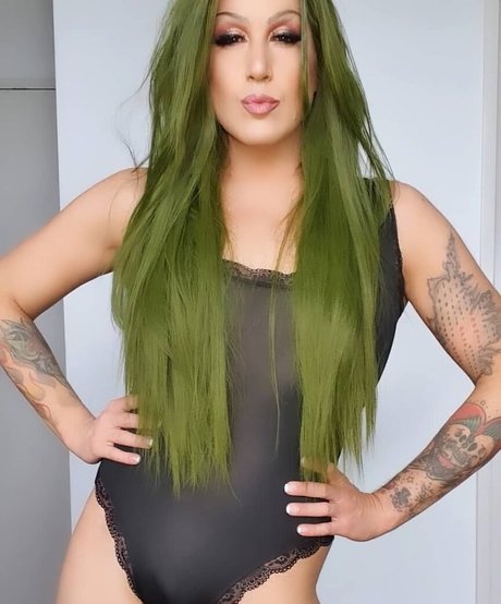 Nacktes geleaktes OnlyFans-Foto von Brooke Spearz