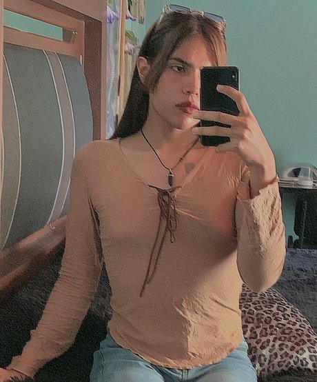 Nacktes geleaktes OnlyFans-Foto von Lilith Moreno