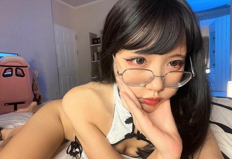 Nacktes geleaktes OnlyFans-Foto von Aumx1a