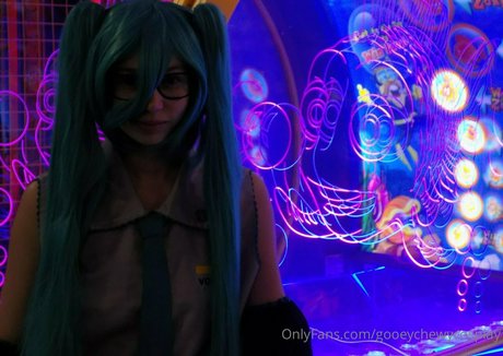 Nacktes geleaktes OnlyFans-Foto von Gooeychewycosplay