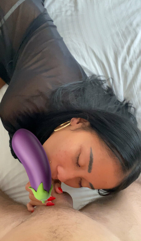 Nacktes geleaktes OnlyFans-Foto von Beerubyd