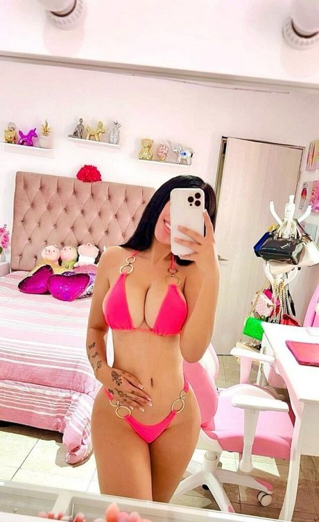 Nacktes geleaktes OnlyFans-Foto von Yeya Asmr