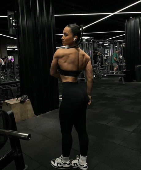 Nacktes geleaktes OnlyFans-Foto von Hale Cabbar
