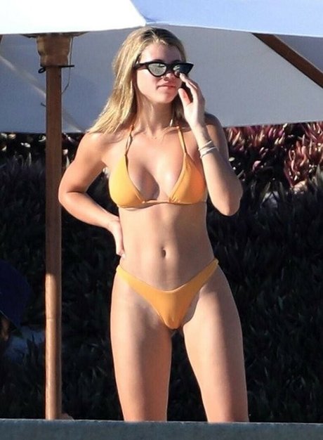 Nacktes geleaktes OnlyFans-Foto von Sofia Richie