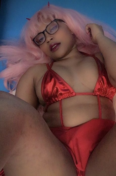 Nacktes geleaktes OnlyFans-Foto von Ria Parker