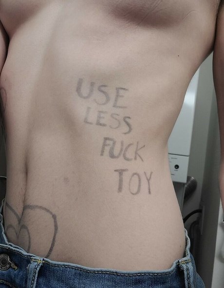 Nacktes geleaktes OnlyFans-Foto von Kitty Bell