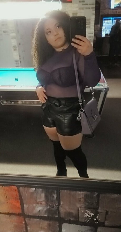 Nacktes geleaktes OnlyFans-Foto von Hotlips