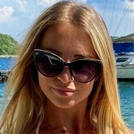 Nacktes geleaktes OnlyFans-Foto von Meriarreghini