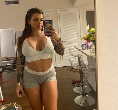 Nacktes geleaktes OnlyFans-Foto von Kelseycap