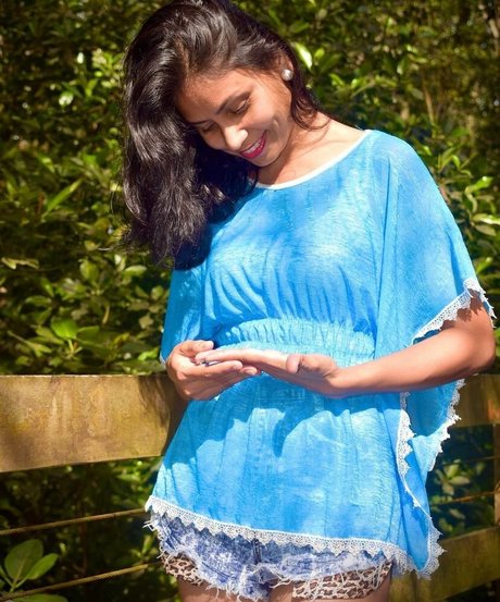 Nacktes geleaktes OnlyFans-Foto von Shivani