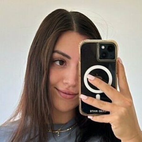 Nacktes geleaktes OnlyFans-Foto von Mia Monroe