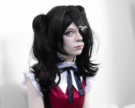 Porcelain Ghoul