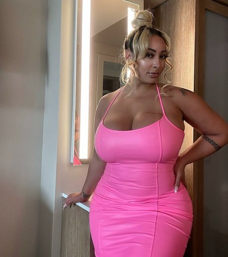 Nacktes geleaktes OnlyFans-Foto von Tylea