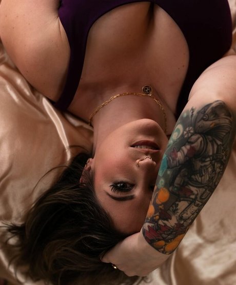 Nacktes geleaktes OnlyFans-Foto von Danistandring