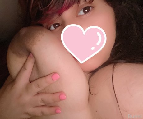 Strawbewwymilf