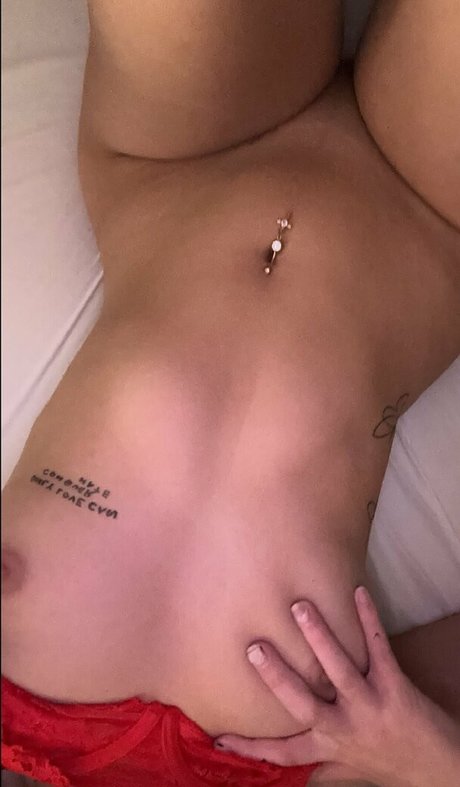 Nacktes geleaktes OnlyFans-Foto von Kinkyk