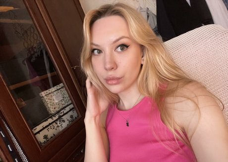 Nacktes geleaktes OnlyFans-Foto von Scarlettford