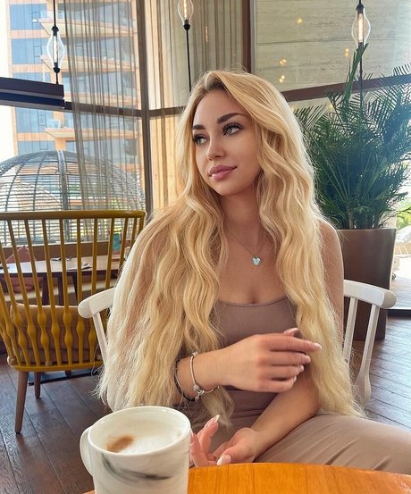 Nacktes geleaktes OnlyFans-Foto von Kicaa Kristina Stani