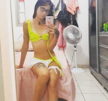 Nacktes geleaktes OnlyFans-Foto von Luapantera