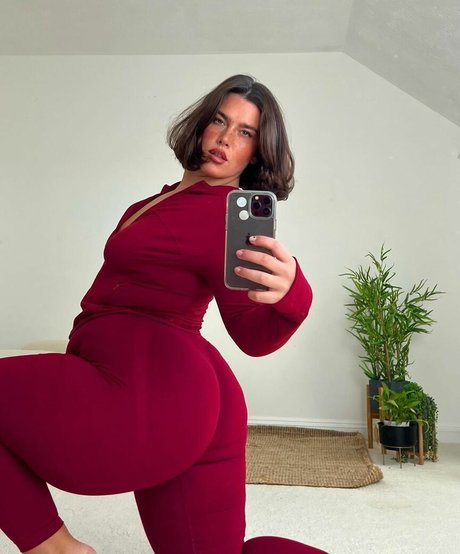 Nacktes geleaktes OnlyFans-Foto von Pearlmariaf