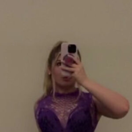 Nacktes geleaktes OnlyFans-Foto von Lindsay Capuano