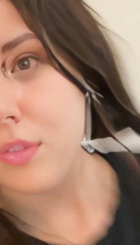Nacktes geleaktes OnlyFans-Foto von Cutiemiagarcia