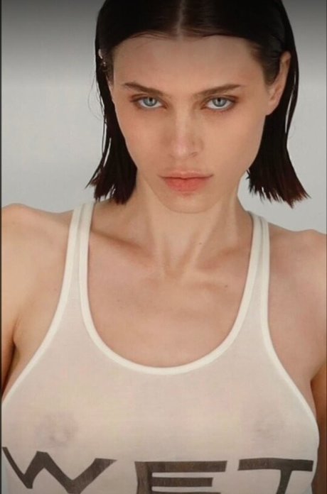 Nacktes geleaktes OnlyFans-Foto von Lana Rhoades