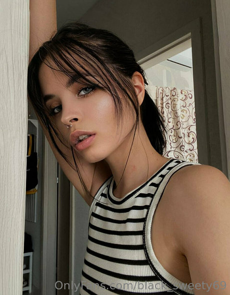 Karinasweety69