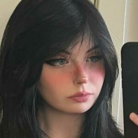 Nacktes geleaktes OnlyFans-Foto von Mewstic