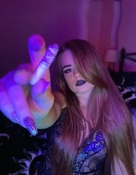Findomroxy1