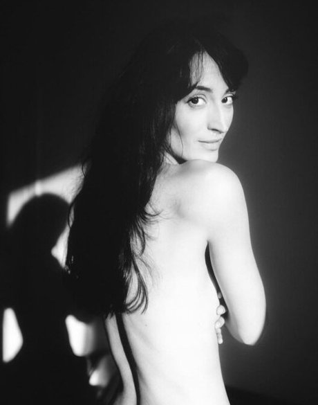 Nacktes geleaktes OnlyFans-Foto von Laetitia Eido