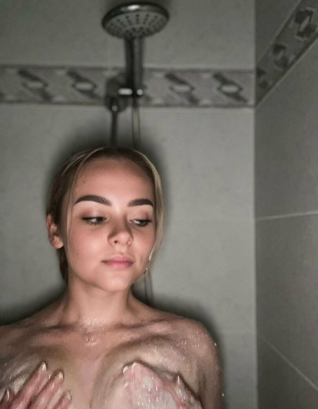 Nacktes geleaktes OnlyFans-Foto von Harleymaree