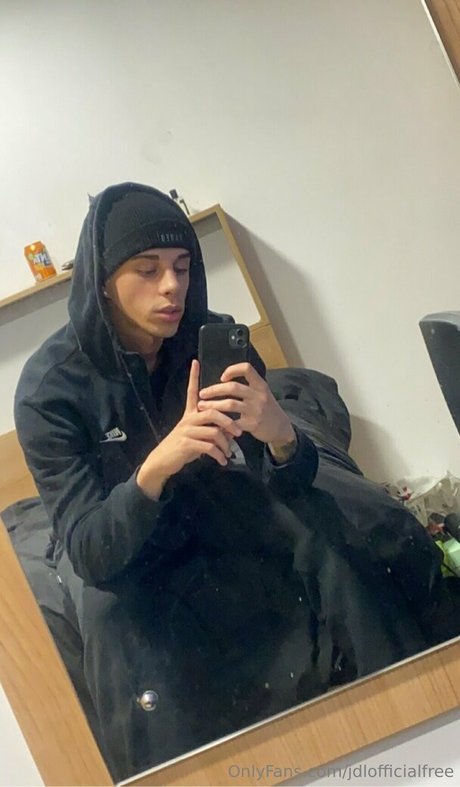 Nacktes geleaktes OnlyFans-Foto von Jdlofficialfree