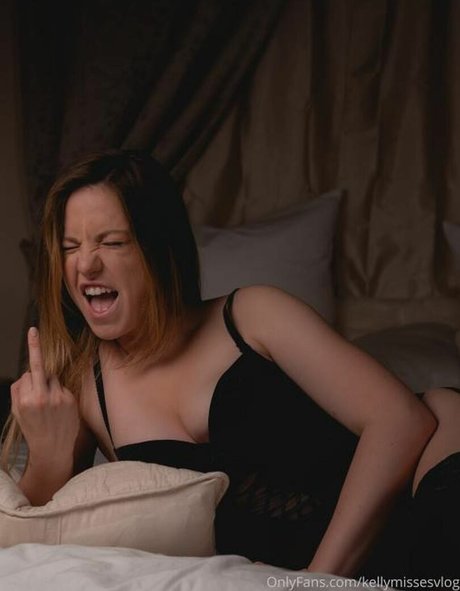 Nacktes geleaktes OnlyFans-Foto von Kel