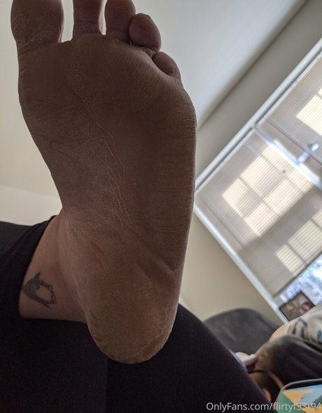 Nacktes geleaktes OnlyFans-Foto von Flirtyf33t94
