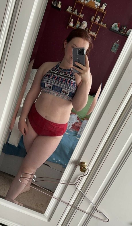 Nacktes geleaktes OnlyFans-Foto von Bekaaahhh