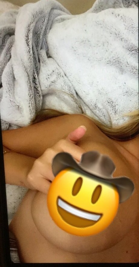 Nacktes geleaktes OnlyFans-Foto von Savannah Belle