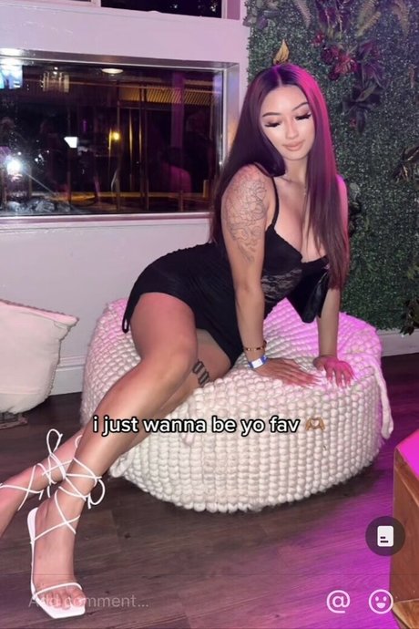 Nacktes geleaktes OnlyFans-Foto von Mlvareezy