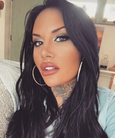 Inkedupdoll