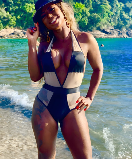 Adelia Soares