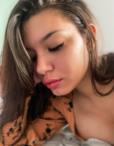 Nacktes geleaktes OnlyFans-Foto von Hinnatadelucca