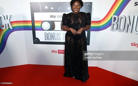 Nacktes geleaktes OnlyFans-Foto von Susan Wokoma Taskmaster