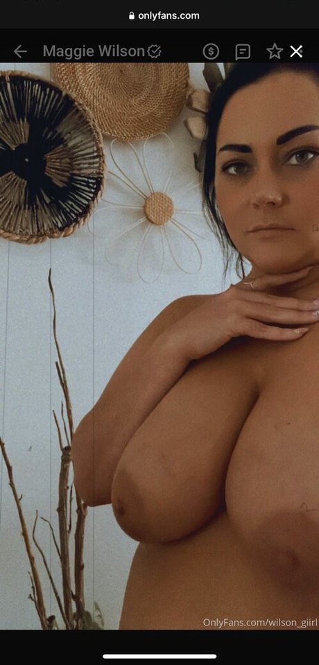 Nacktes geleaktes OnlyFans-Foto von Maggie Wilson