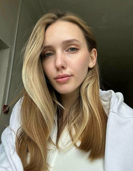 Nacktes geleaktes OnlyFans-Foto von Ilina