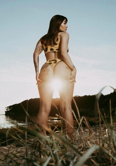 Nacktes geleaktes OnlyFans-Foto von Julie Bischoff