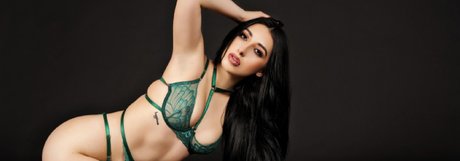 Nacktes geleaktes OnlyFans-Foto von Sweetiegraphitti