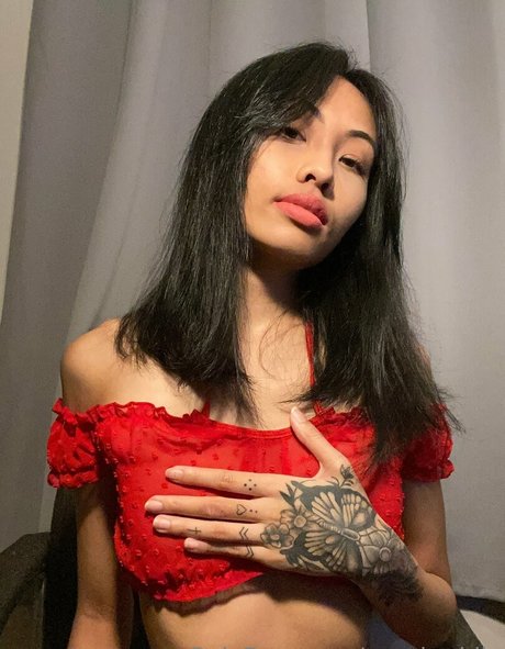 Nacktes geleaktes OnlyFans-Foto von Evabaddie