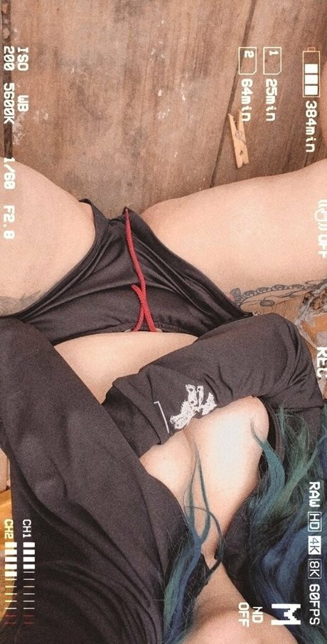Nacktes geleaktes OnlyFans-Foto von Geekgirl420